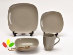 Ceramic dinner set